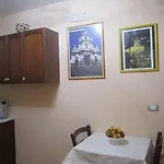 Bed and Breakfast H24 3*