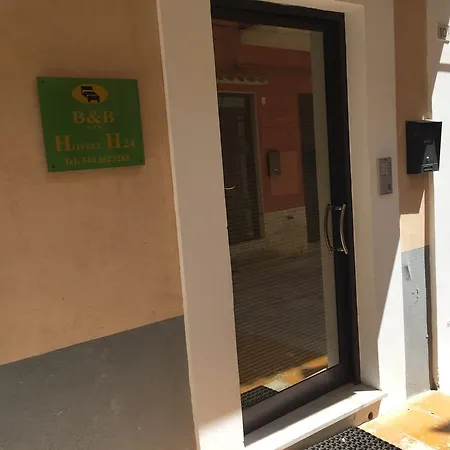 H24 Alojamento de Acomodação e Pequeno-almoço