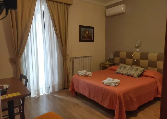 H24 Bed & Breakfast 3*