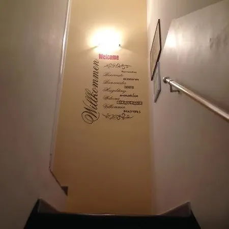 H24 3*