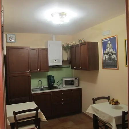 H24 Bed & Breakfast