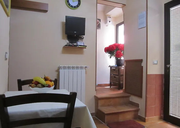 H24 住宿加早餐酒店 3*